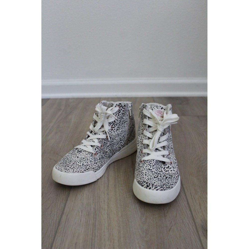 Roxy Camy U Women's 8 High Top Sneakers Black White Speckled Dalmatian Boot
